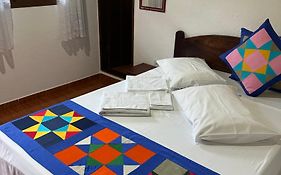 Naymar Paraty Casa Familiar